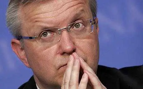 Оли Рен подаде оставка, ще бъде заменен от бивш финландски премиер